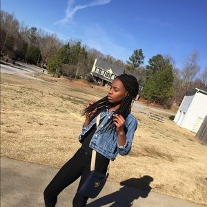 Meet your Posher, Jadah